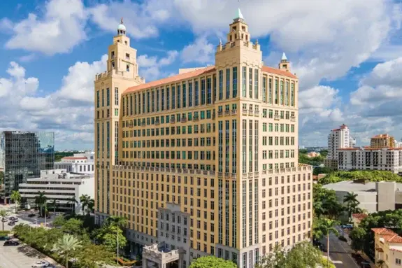 CORAL GABLES - 121 ALHAMBRA