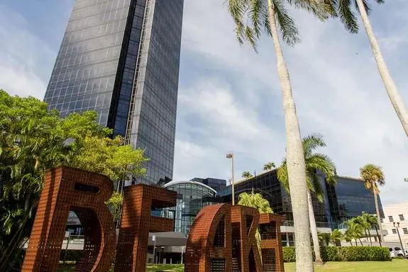 west-palm-beach-building